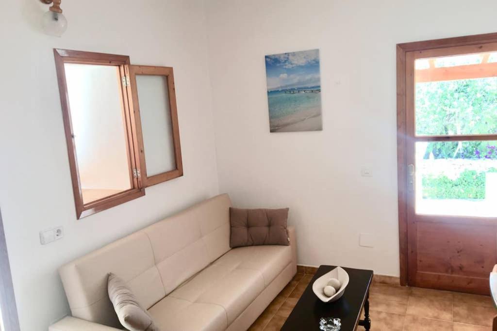 Casa Rural Es Cap De Barbaria San Francisco Javier 外观 照片